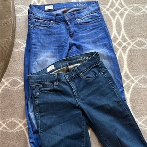 GAP Women's Dark Blue  and medium blue Jeggings two pairs long